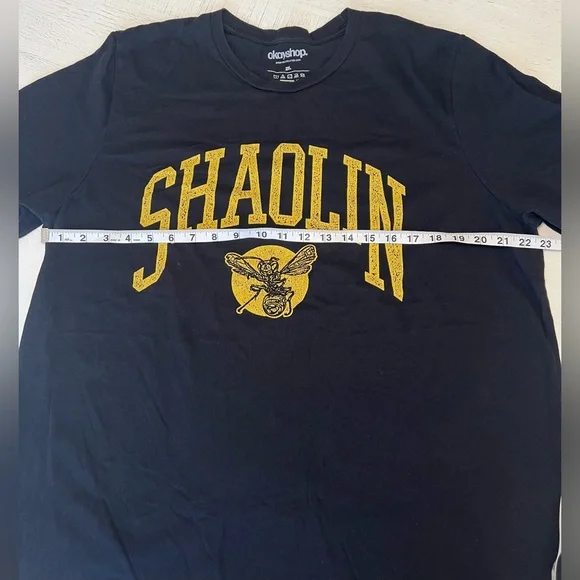 Shaolin Killa Bees Graphic T-Shirt - Picture 4 of 5